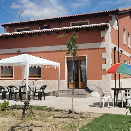Chalet De Artistas Vadocondes Экстерьер фото