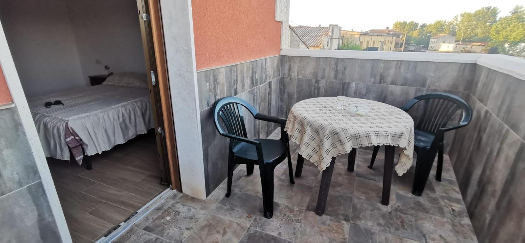 Chalet De Artistas Vadocondes Экстерьер фото
